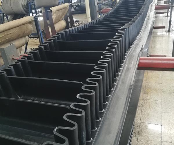 波状挡边输送带 波状挡边输送带